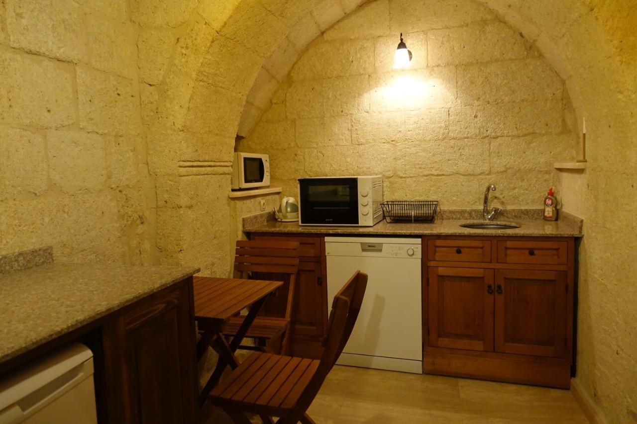 Esbelli Evi Cave Houses Ürgüp Exteriör bild