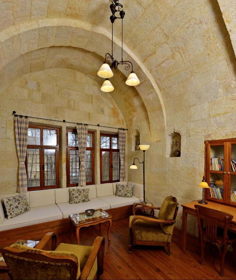 Esbelli Evi Cave Houses Ürgüp Exteriör bild