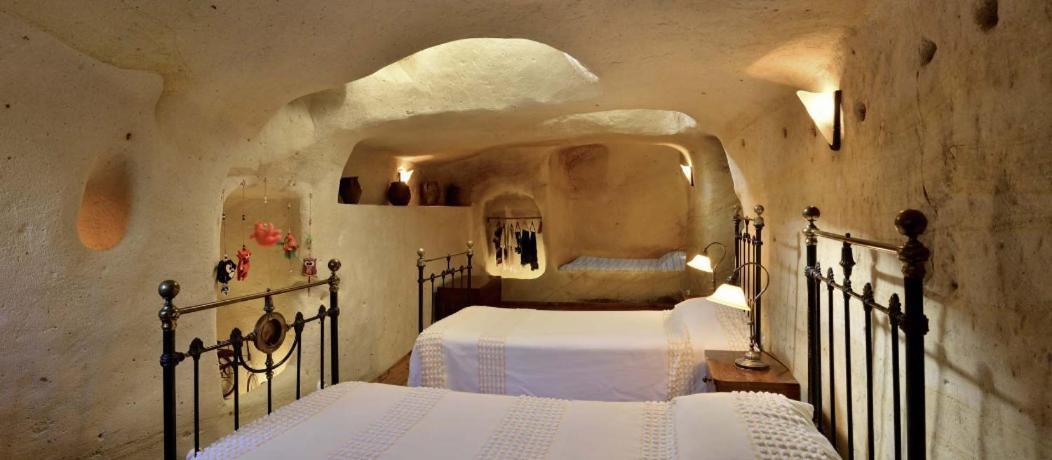 Esbelli Evi Cave Houses Ürgüp Exteriör bild