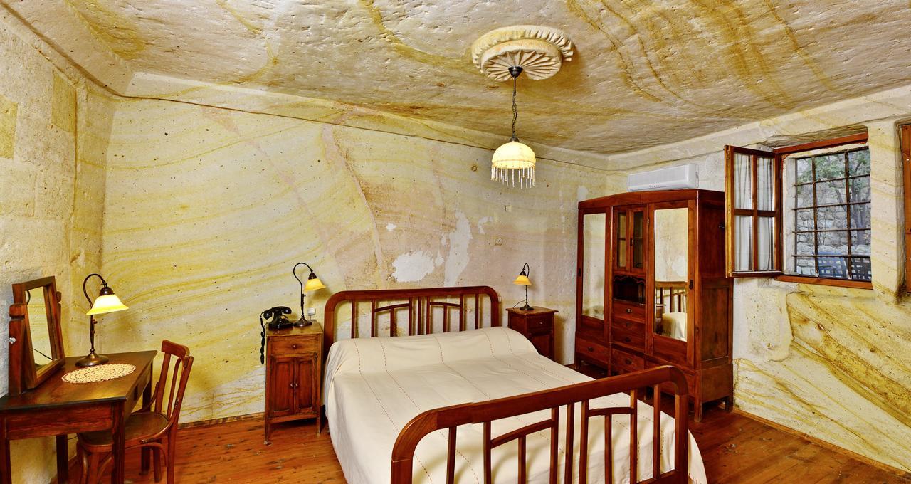 Esbelli Evi Cave Houses Ürgüp Exteriör bild