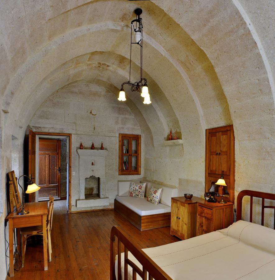 Esbelli Evi Cave Houses Ürgüp Exteriör bild