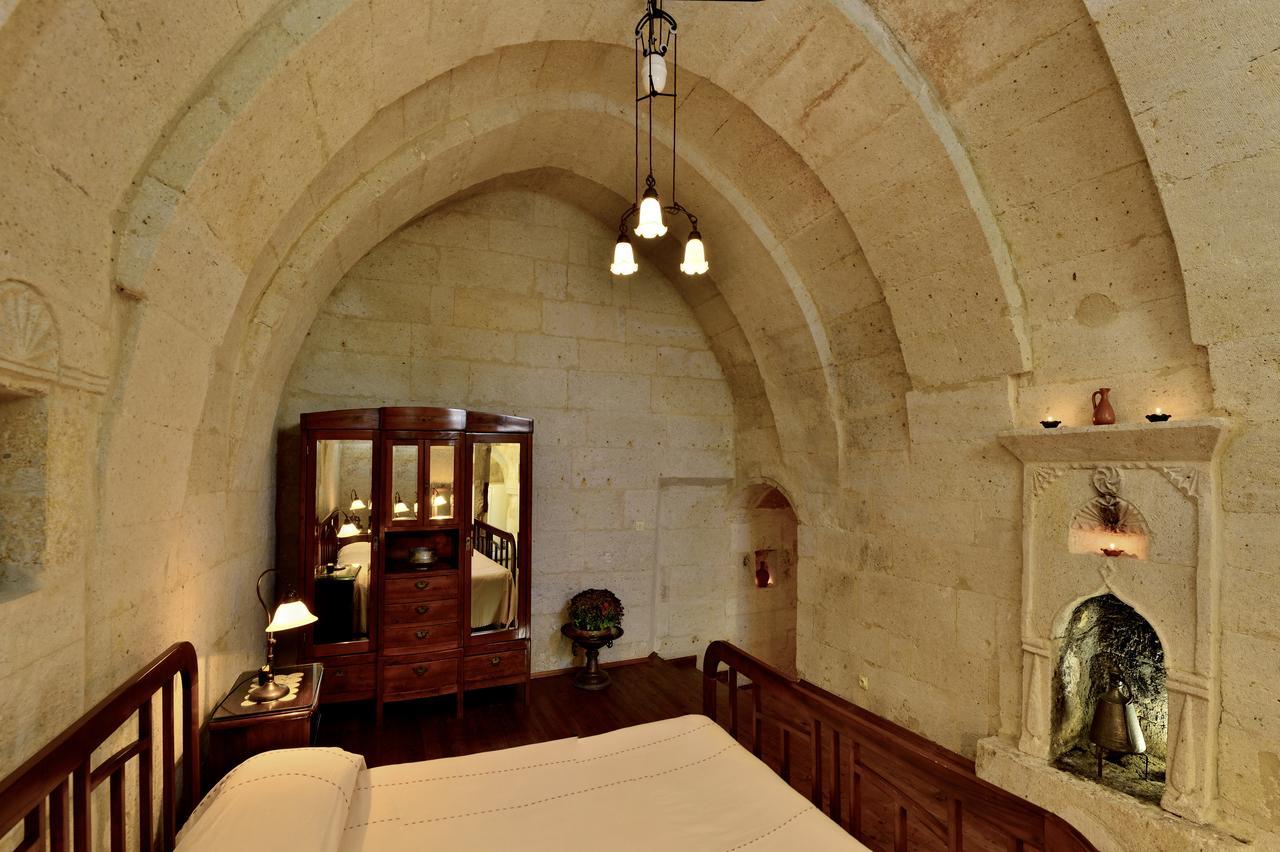 Esbelli Evi Cave Houses Ürgüp Exteriör bild