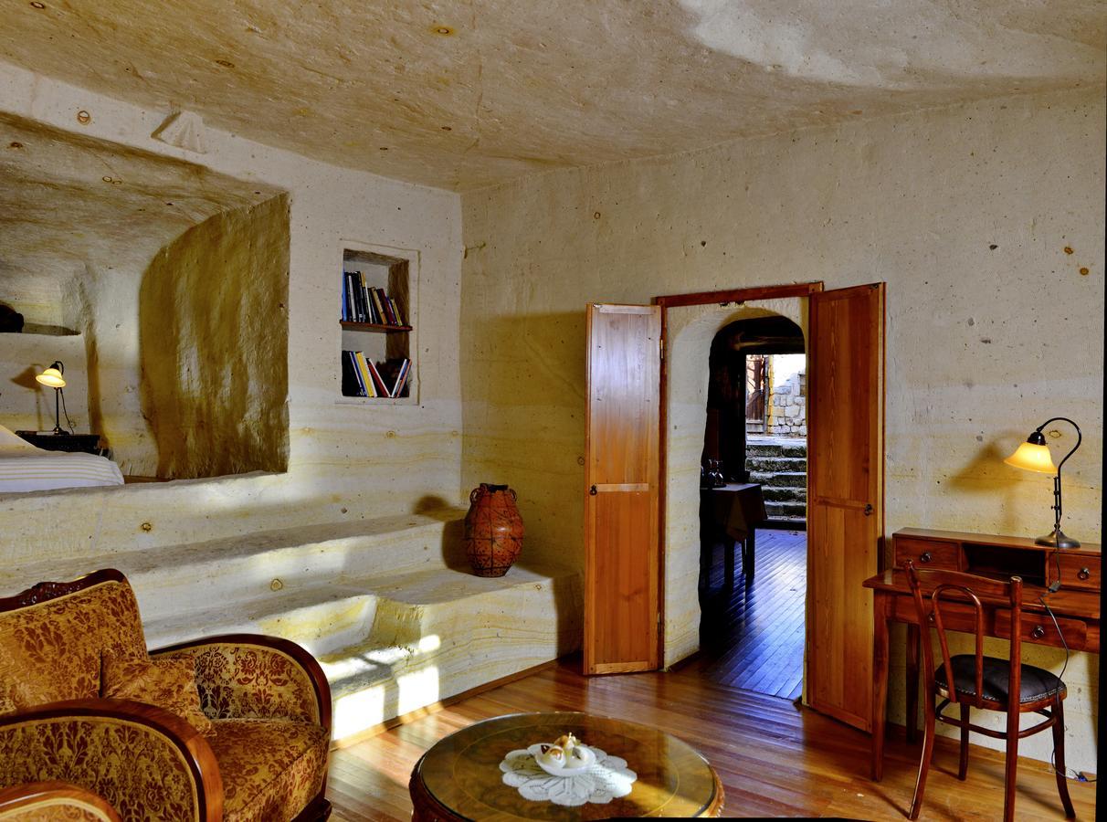 Esbelli Evi Cave Houses Ürgüp Exteriör bild